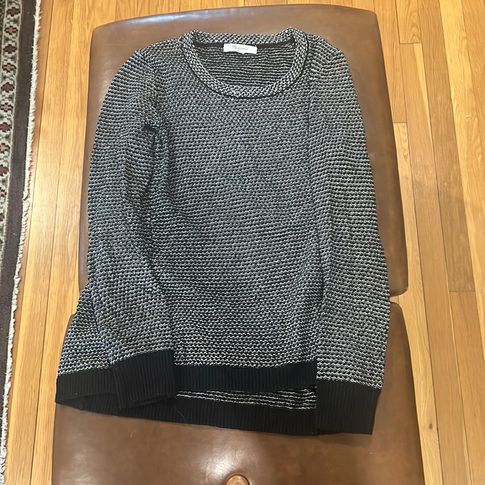 Madewell sweater size: XS